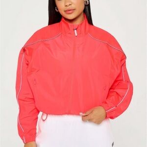 NWT Fabletics Tempo Lightweight Windbreaker size M